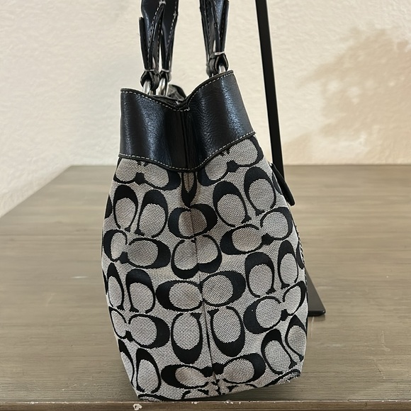 Coach Black and Gray Shoulder Bag - Picture 6 of 12
